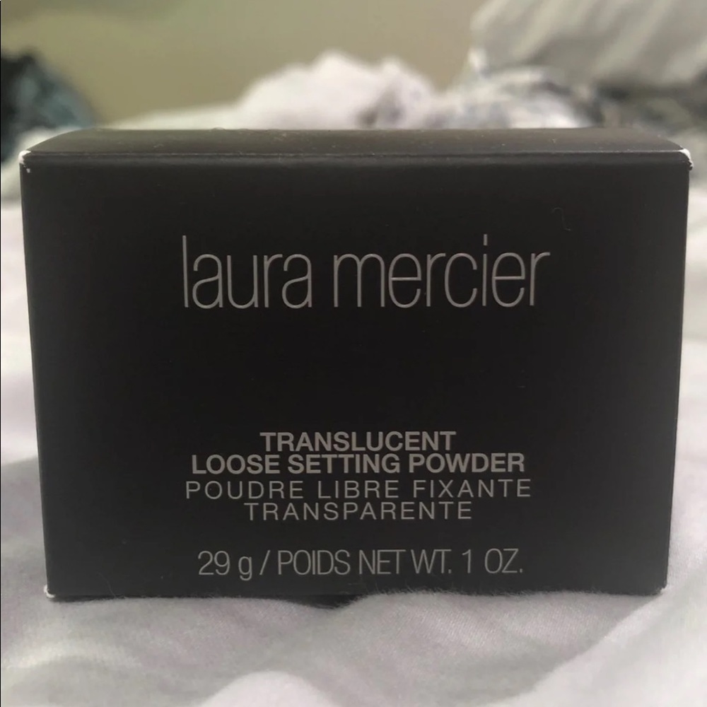Laura Mercier medium deep powder